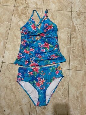 Blue Floral Tankini Set - Women's Bikini Swimwear